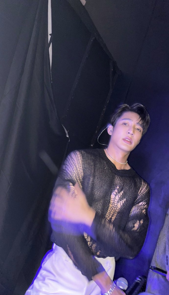 EarthNpl's tweet photo. 🔥🔥
🤪🤪

#EarthPirapat #ชาวโลก @Earth_Pirapat 
#เอิร์ท https://t.co/PJE1R9T9xE