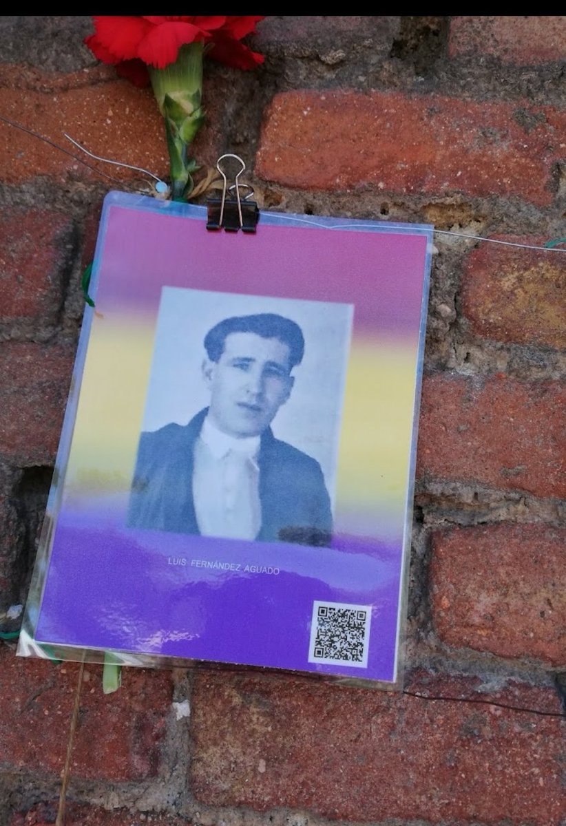 lsfernandez57's tweet photo. Hoy, Día Internacional de las #DesaparicionesForzosas, recuerdo a los #2936Nombres asesinados por el #FranquismoAsesino en #LaTapia del Cementerio del Este. Entre Feb/39 y Abr/44. Entre ellos, mi abuelo Luis Fernández Aguado 
Por ellos y ellas, trabajo por recuperar su memoria. https://t.co/v1UBuWve2Z