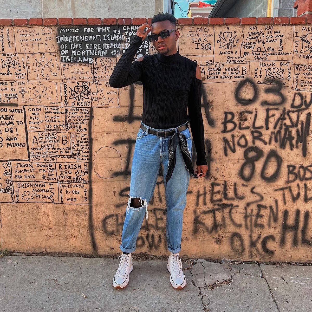 donnyvinn's tweet photo. 🤍💚🖤 https://t.co/LaEGhsH2Dn