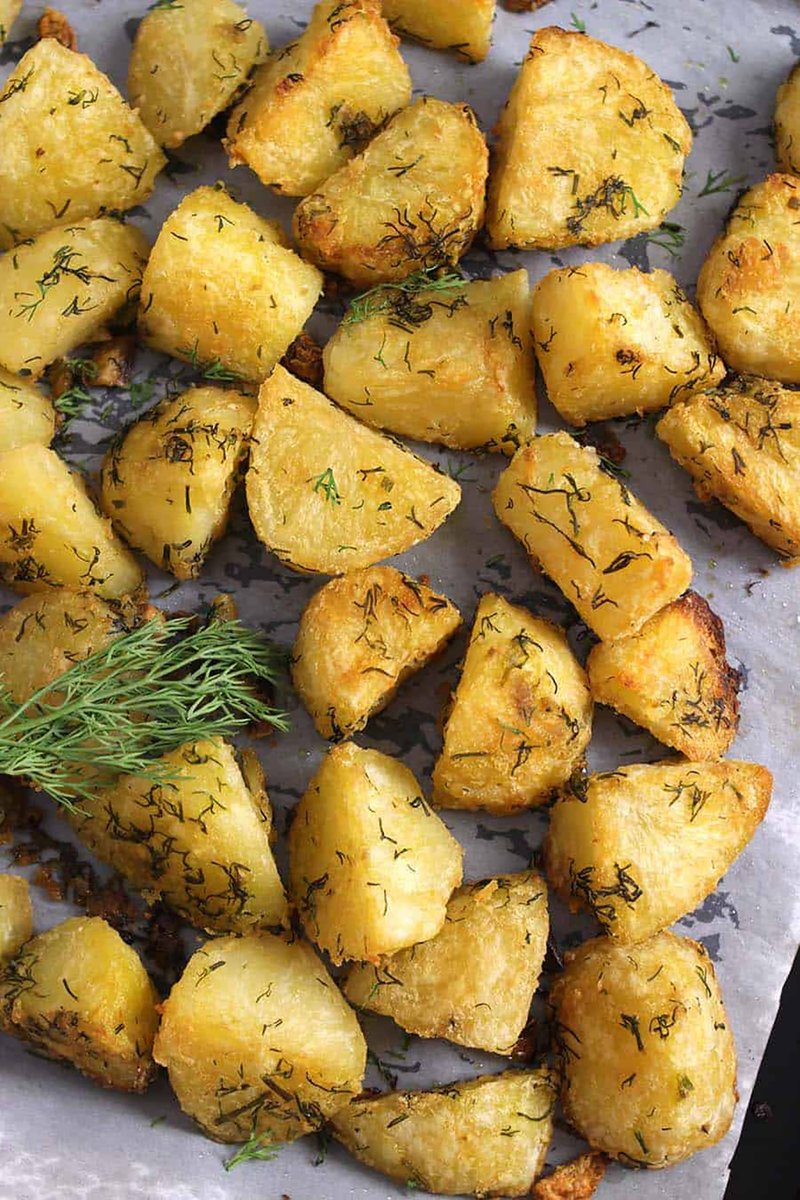 Best crispy garlic roasted potatoes ever
Recipe cookwithkushi.com/crispy-garlic-…
:
:
#POTATO #sidedish #Dinner #foodie #veganfood #recipes