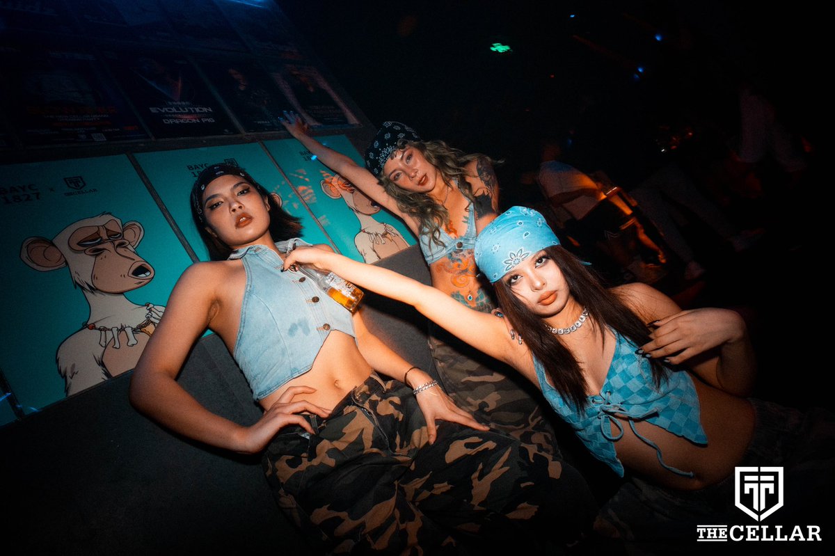 BAYC1827's tweet photo. GM… Last couple of nights had been insane. Thank you to everyone who came out 🤙🏼 #TheCellar #fuzhou #china @BoredApeYC Sleepy eyes now back to sleeeeep zzz https://t.co/TB7KPgGGS3