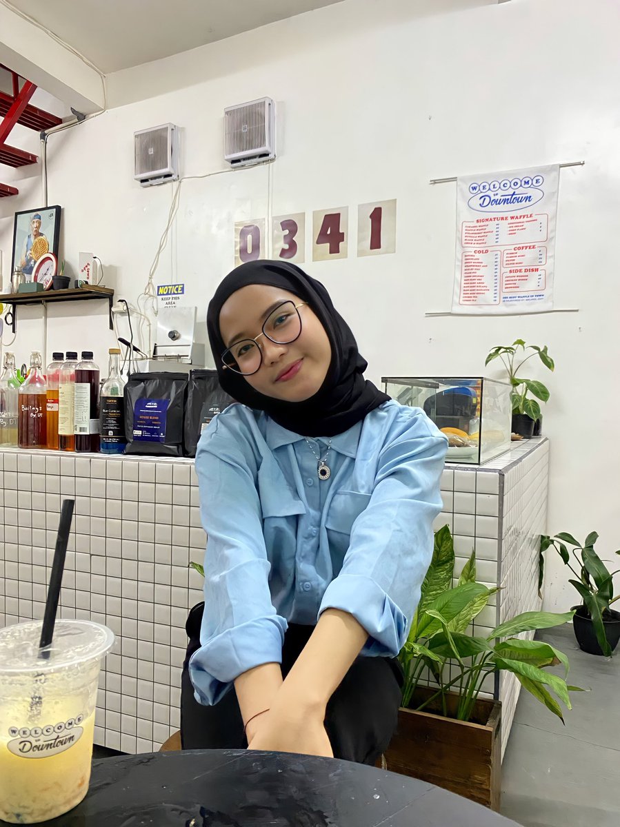 widygst's tweet photo. https://t.co/FSc0qWTtJ9 https://t.co/ODwnQKBdft
