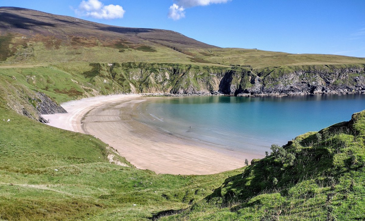 BirtiesBlog's tweet photo. Lovely sunny day on the @wildatlanticway 😎 @visit_donegal @DiscoverIreland ☘️ https://t.co/f6r7e4zLCz