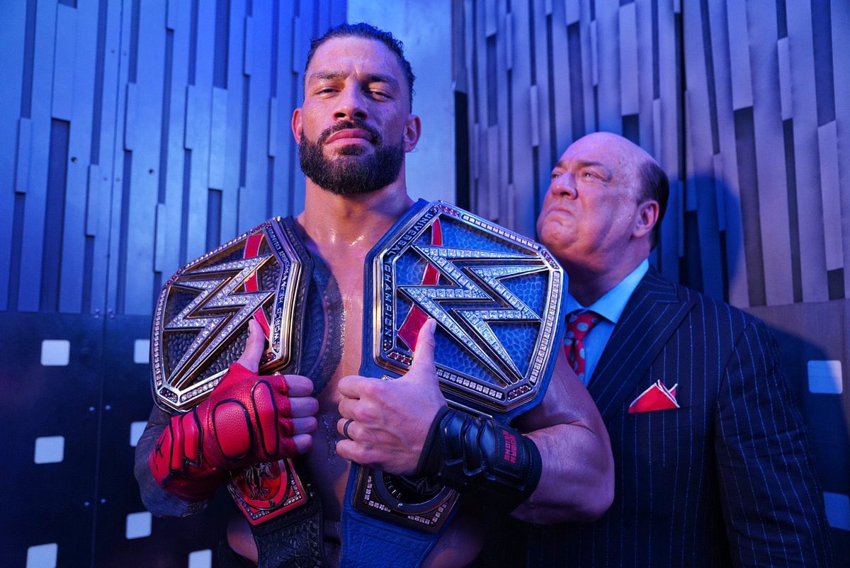 EmpireDean's tweet photo. @WWERomanReigns You are The GOAT.. The One!☝🏽
The Head Of The Table, Our Tribal Chief of this industry and all the wrestling 🥇
Congrats Chief for 2 years of Greatness 👑
#AcknowledgeIt #Acknowledge #TheTopOfTheMountain #B2R #RomanReigns #TheBloodline #WiseMan #PaulHeyman #WWE #Raw #SmackDown https://t.co/dUv3J5ZU9V
