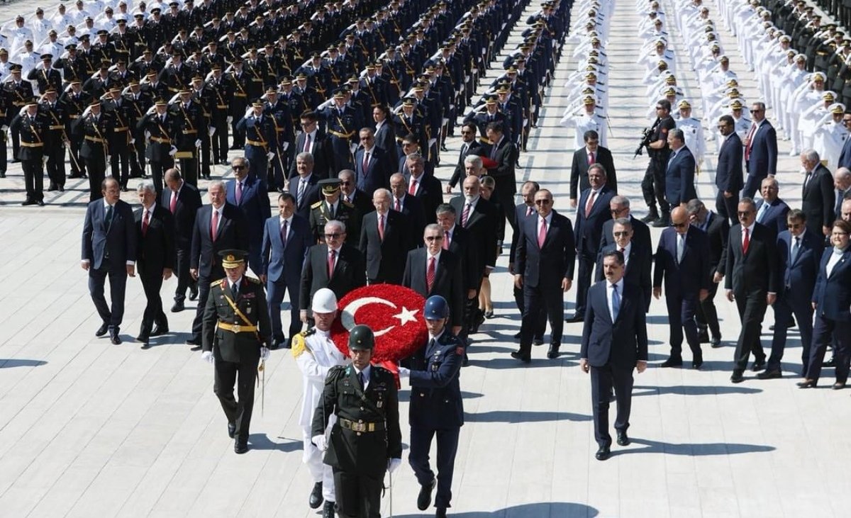 TarhanTelli's tweet photo. Ulu Önder Mustafa Kemal Atatürk'ü saygıyla ve özlemle anıyorum. 30 Ağustos Zafer Bayramı'mızı kutluyorum. Ne mutlu Türküm diyene https://t.co/gxptxiaOpX
