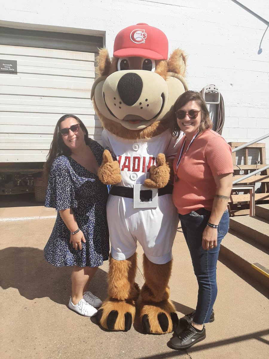 evolutiongoc's tweet photo. Take me out to the ball game 🎵⚾

We had another amazing team outing this past weekend, as we got to watch some great baseball action at Nat Bailey Stadium. Thank you to the @vancanadians for an absolutely entertaining game! 

#evolutiongroup #evolutionfulfillment https://t.co/b4xJz6MXjU