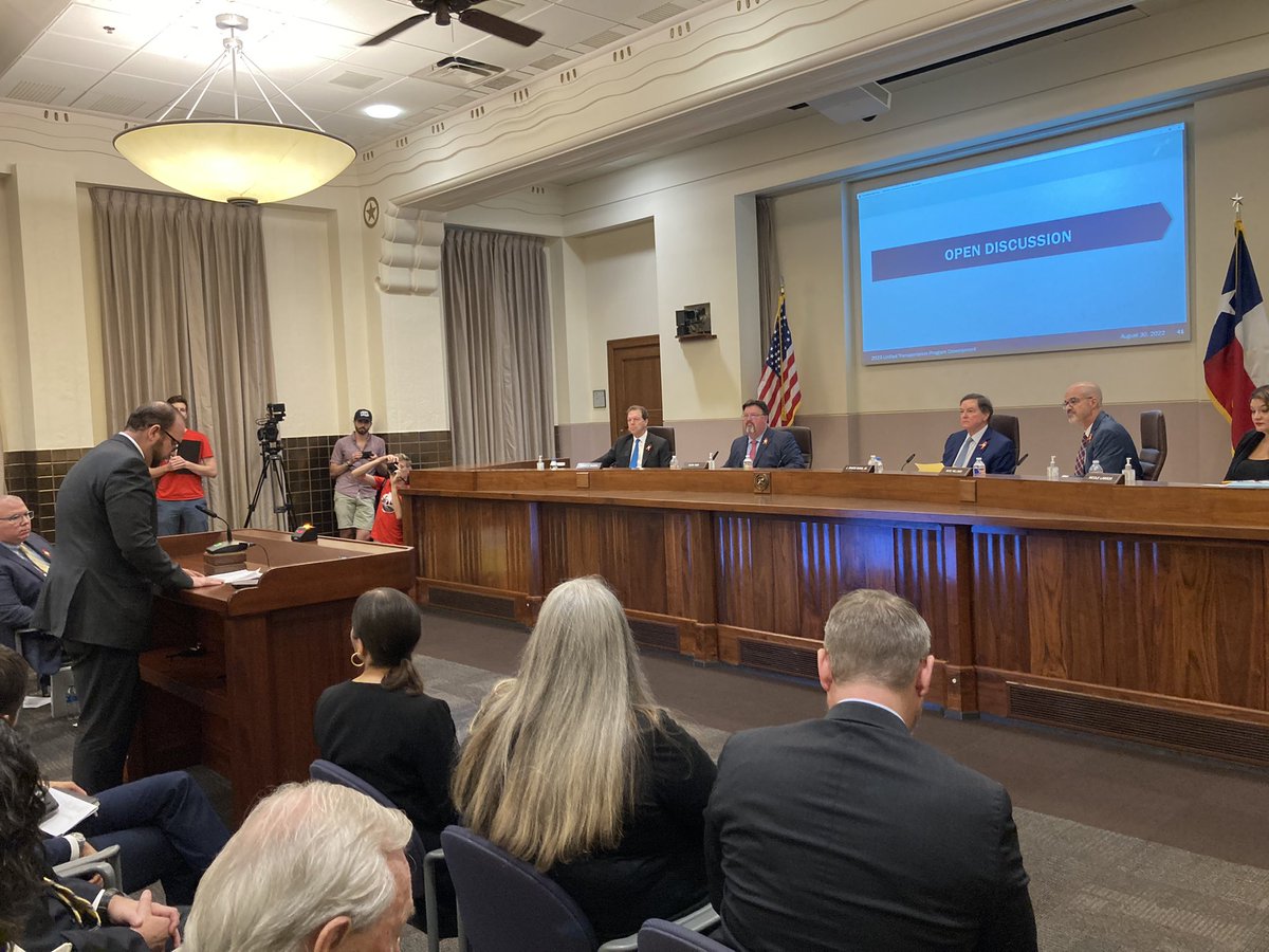 CommStout's tweet photo. I spoke today at the @TxDOT TTC meeting in Austin against #Downtown10, the #ElPaso highway expansion. We learned that agency executives and cmmsrs are coming to EP. They should meet with opponents as well as boosters.
#FreedomNotFreeways https://t.co/y2LRJsgdZc