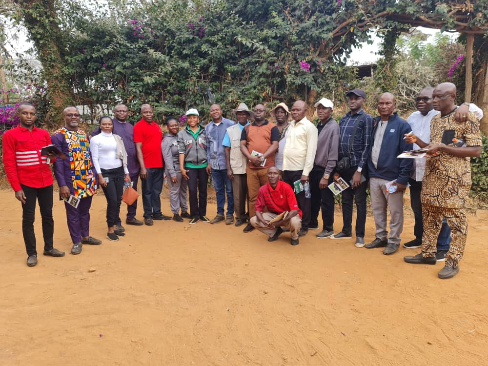 ENUGU STATE APPEALS IN STUDY TOUR OF KENYA; EXPERIENCE Gained on KENYAN WAREHOUSE RECEIPT SYSTEM

#enuguappeals
#APPEALSng
#enugustate

facebook.com/10006361350072…