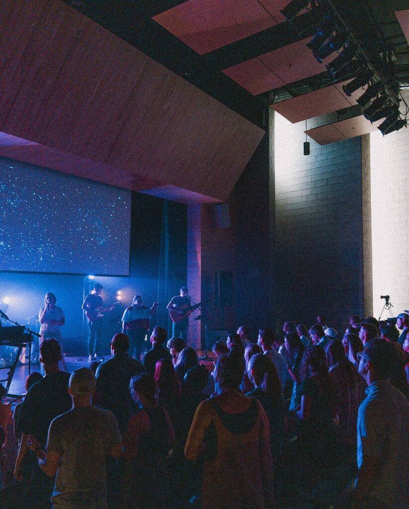 Pinewood Church tweet media