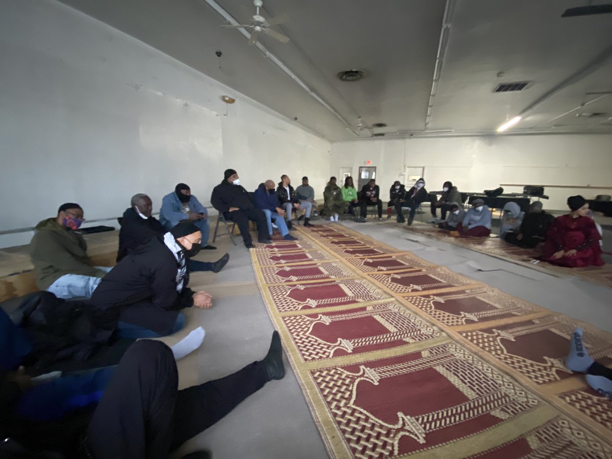 imancentral's tweet photo. First opened as a skeletal center to host our indoor Jum'ah & Fajr Gatherings, #IMANCentral is finally almost prepped and ready to be opened to the public as the future site for community events and work spaces! https://t.co/eTKI7RpmiN