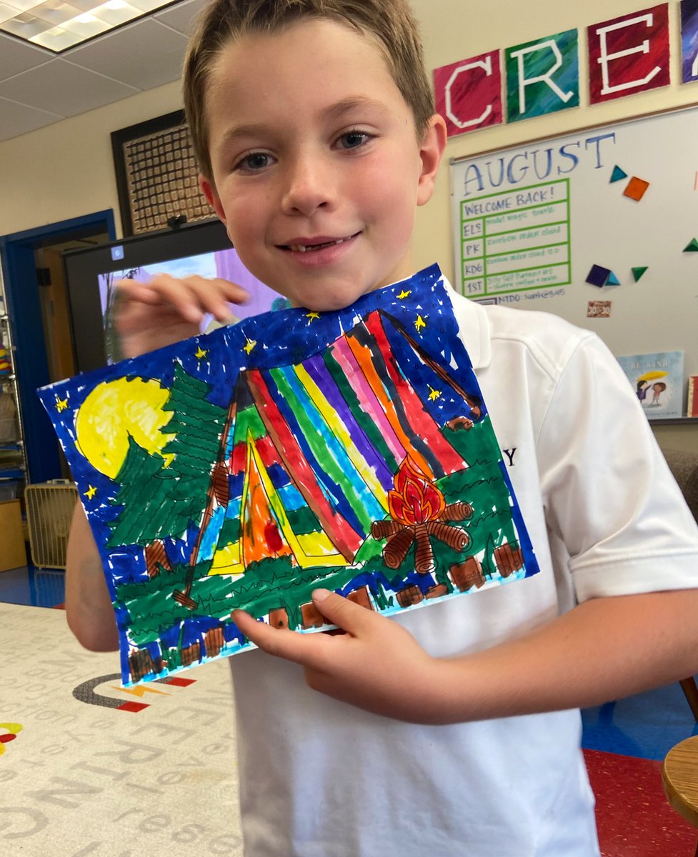 MakeSomeArt's tweet image. Free draw, construction, colorings sheets, and more— First graders keep their artistic skills flowing even after they have finished their daily project!#TrinityLearns