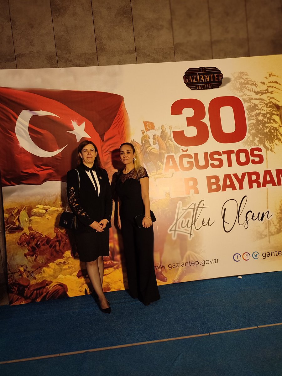 DurduNaime's tweet photo. Okul Müdürümüz Gülbin TABAKCIOĞLU #30AgustosZaferBayramı nın 100.yıl dönümü münasebetiyle 25 Aralık Panorama Müzesinde  düzenlenen kabul törenine katıldı. https://t.co/gjUQ00bi4K