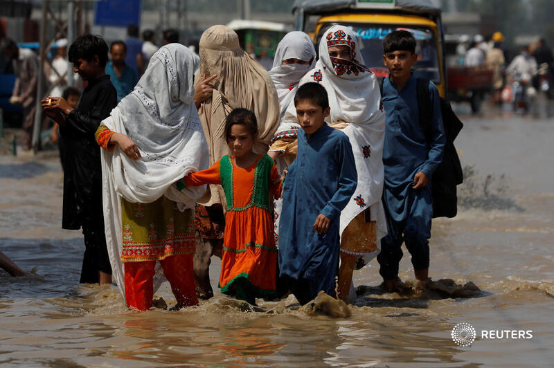 Reuters's tweet photo. Torrential rains and flooding have submerged a third of Pakistan and killed more than 1,100 people, including 380 children as the United Nations appealed for aid for what it described as an 'unprecedented climate catastrophe' https://t.co/c7bpGIWR6Z https://t.co/ZHy0Fuoxs5