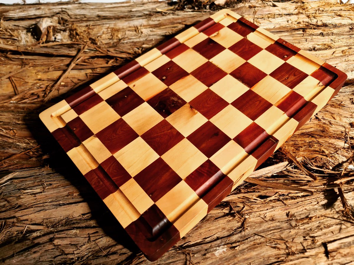 Nls_concept's tweet photo. Ardıç Ağacından El Yapımı Kesme Tahtamız !
Our cutting boards handmade of juniper wood !
⬆️ Ayrıntılar için dm atabilirsiniz. / Dm for details. ⬆️
#photooftheday #kitchendesign #look #picoftheday #food #followme #bestoftheday #envywearco #colorful #style  #wood #nlsconcept https://t.co/M6qaXoEbFH