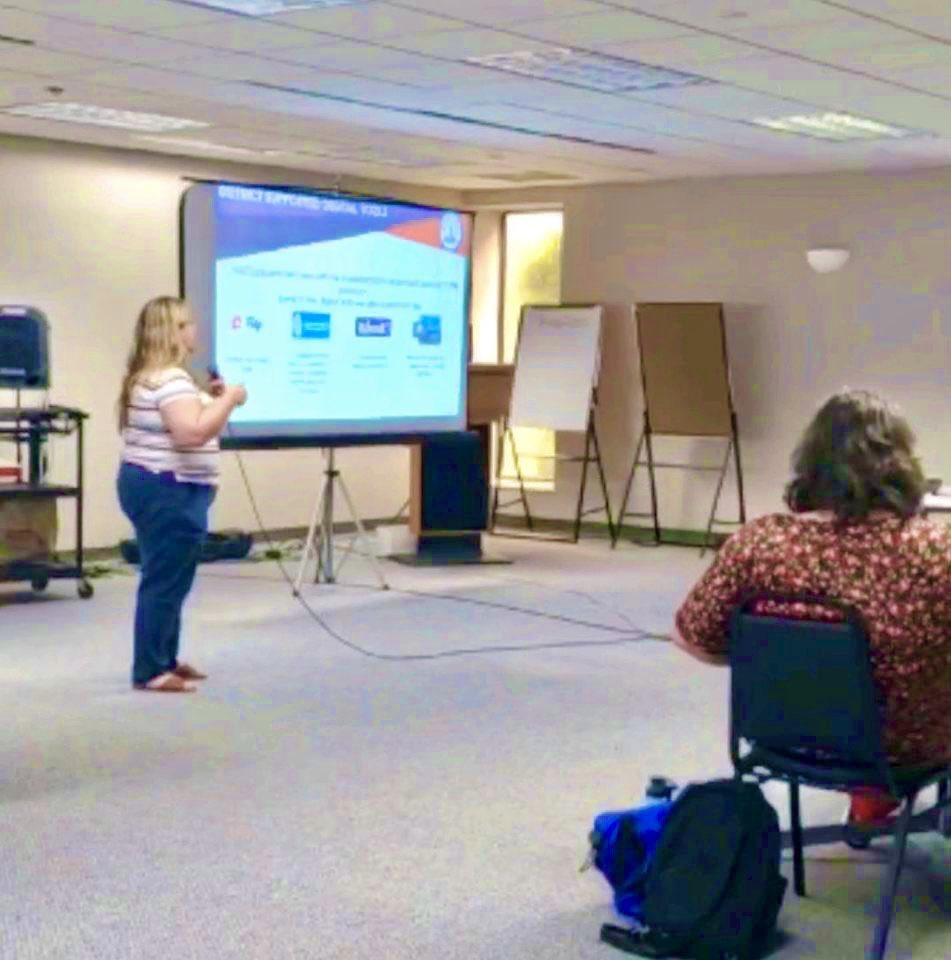 DrRLDavis's tweet photo. Two of our talented Blended Learning Specialists can be seen diving into content at New Teacher Orientation! We are committed to delivering worthwhile professional learning experiences to our new teachers every week around practices and technology integration. @PLSLearn https://t.co/eeuT8dmT8w