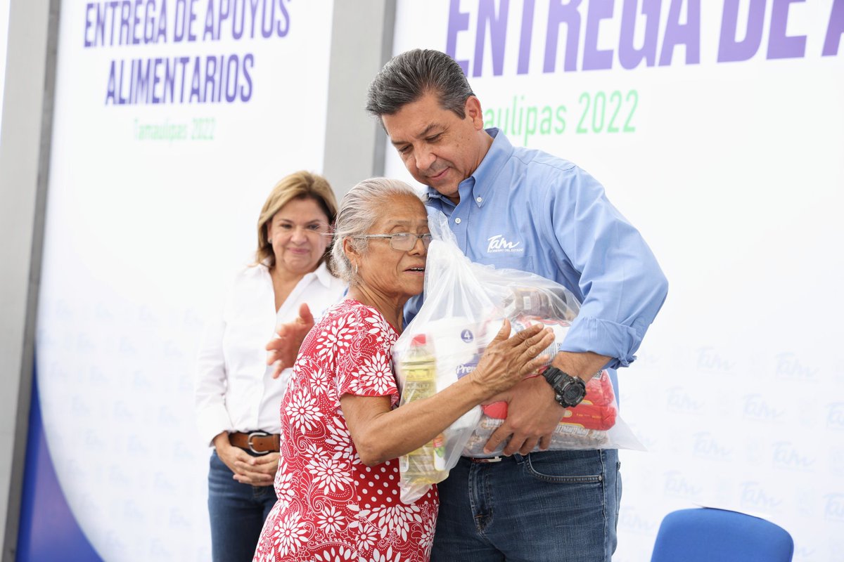 También visité el Centro de Bienestar y Paz de la colonia Las Brisas en #Matamoros, donde hice entrega de apoyos alimentarios para las familias que más lo requieren y tuve la oportunidad de saludar a la estructura de <a href="/SeBienTam/">Bienestar Tamaulipas</a> que hace esto posible. 
#TamCrece