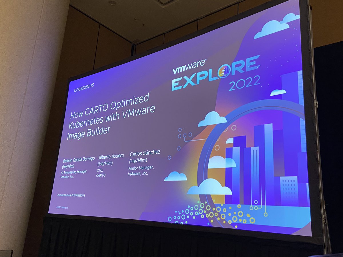 Good feedback and questions at #VMwareExplore session with <a href="/CScazorla/">Carlos Sánchez Cazorla</a> and <a href="/alasarr/">Alberto Asuero</a> today!