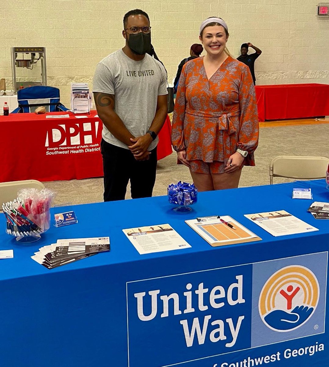 UnitedWaySWGA's tweet photo. We had an awesome time at the #GoodLifeExpo at @AlbanyStateUniv . We were able to connect with several students and share our goal to make an impact in the community as well as various internship and volunteer opportunities that are available this semester! #LiveUnited #Reimagine https://t.co/LFvrtCz7Yu