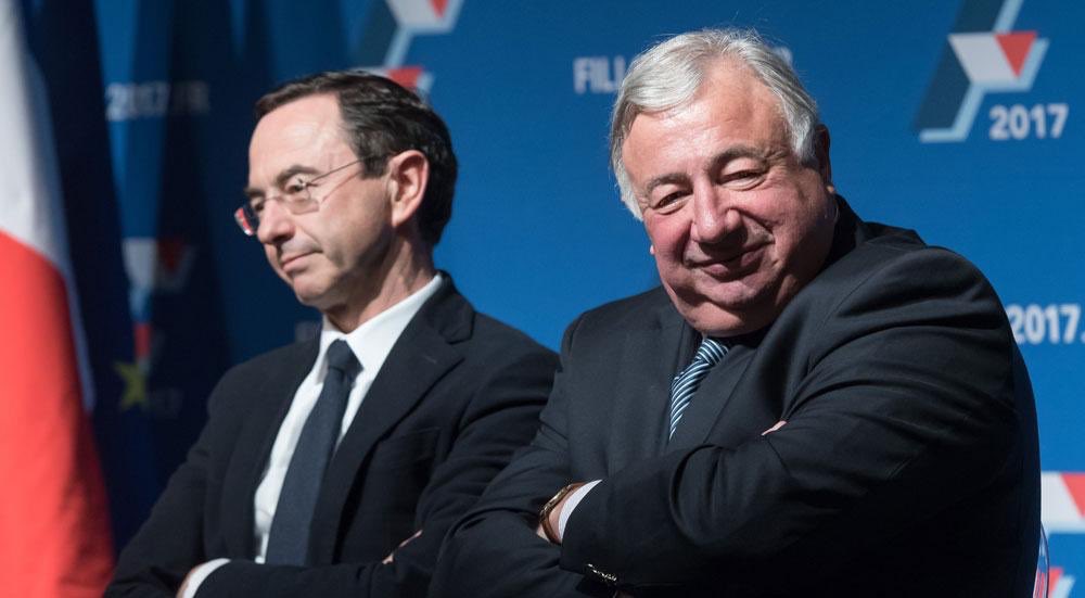 ClementCln's tweet image. .@gerard_larcher : « Moi qui travaille très bien avec lui, je ne vois aucune incompatibilité entre la présidence du groupe @lesRep_Senat et la présidence @lesRepublicains. @BrunoRetailleau a toutes les qualités pour présider notre mouvement. » #PresidenceLR