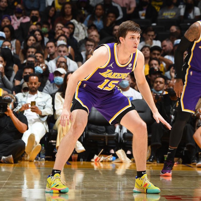 LakersLead's tweet photo. THE BEST DEFENSIVE BACKCOURT IN THE LEAGUE 🔒 https://t.co/qKqirj8t5X