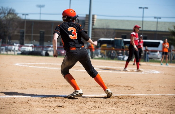 WartburgSB's tweet photo. Happy birthday to 2018 alum, Sarah Grabowski! Have a great day @Sarahh_G13 https://t.co/YXcgtSkdHt