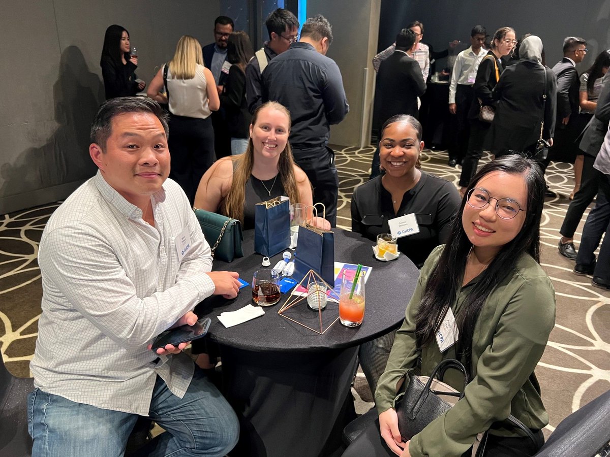 KROSTCPAs's tweet image. Our team attended the CalCPA LA Chapter's Honorees Night on August 18, to celebrate the newly licensed CPAs. KROST would like to congratulate all who passed their CPA exams!

#CPA #CalCPA #LAChapter #KROST #Honoree #Licensee #Celebrate
