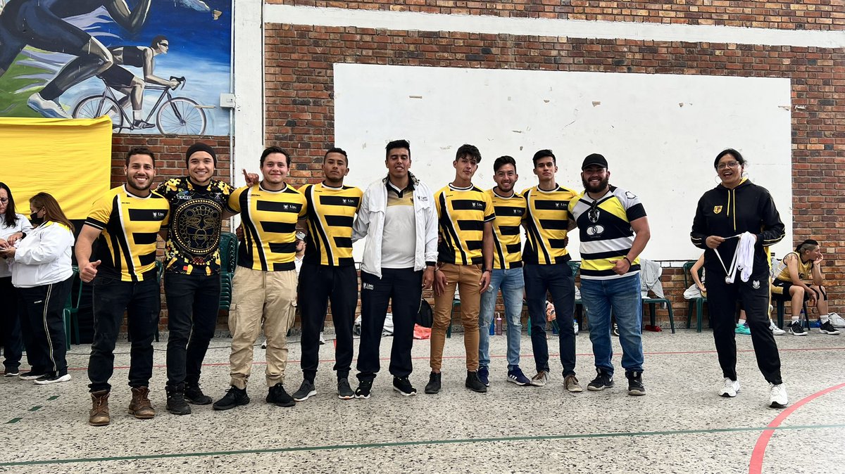 UPTCoficial's tweet photo. Felicitamos al equipo femenino y masculino de #Rugby de la #UPTC, quién lograron el tercer lugar en esta competencia. https://t.co/YxJSADj3dW