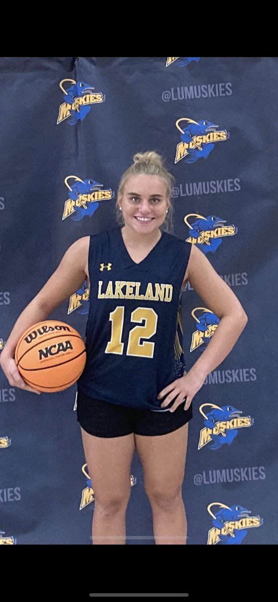 averygreen_11's tweet image. Thank you @MuskiesWBB and @CoachPetersonLU for the amazing visit!! @WildcatsBlue23 @MidwestWildcats