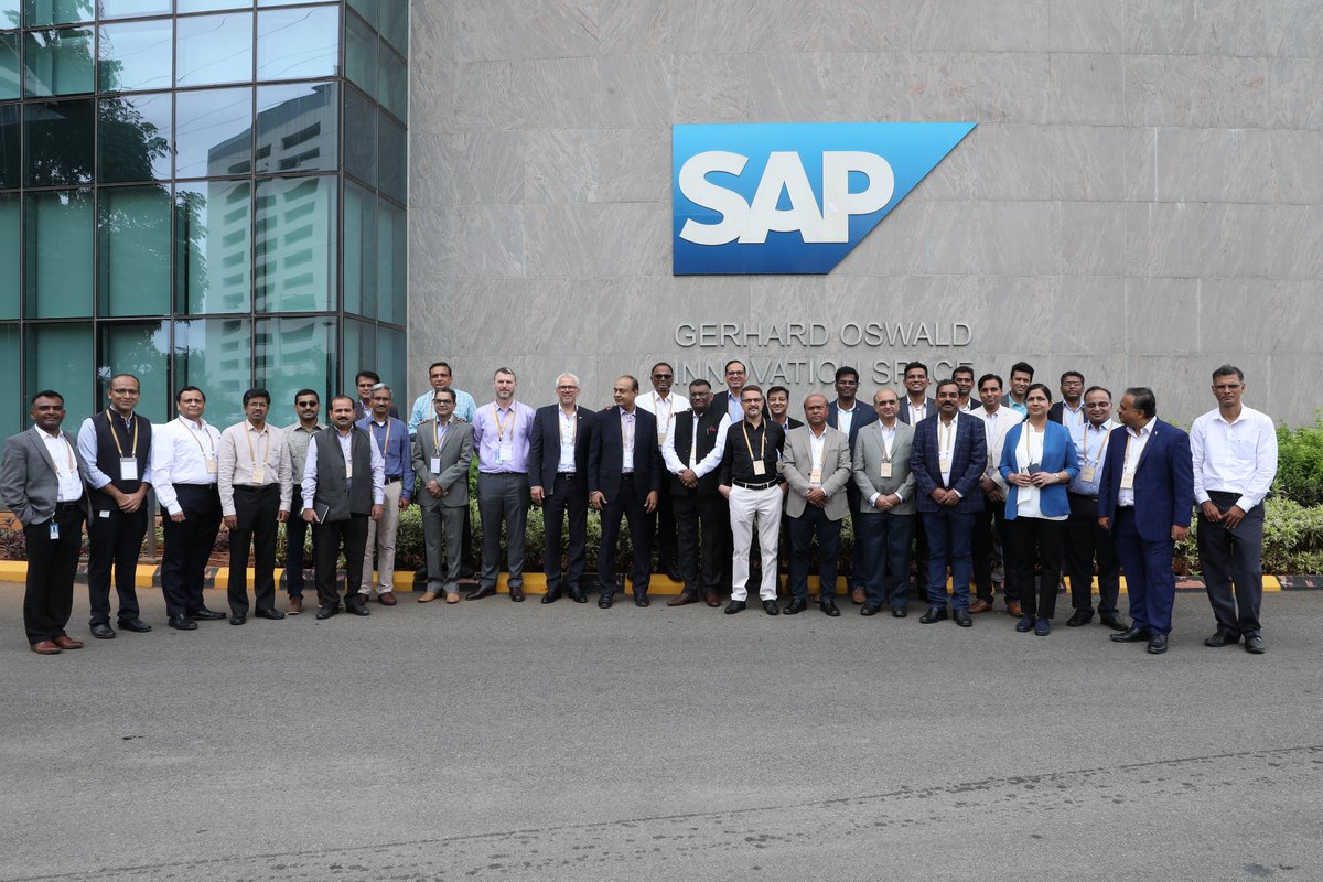 gangadharansind's tweet image. Wonderful interactions with our customers at the #SAPMaxAttention Influencer Forum 2022 at @saplabsindia Bangalore campus. 
@SAP #ecosystem