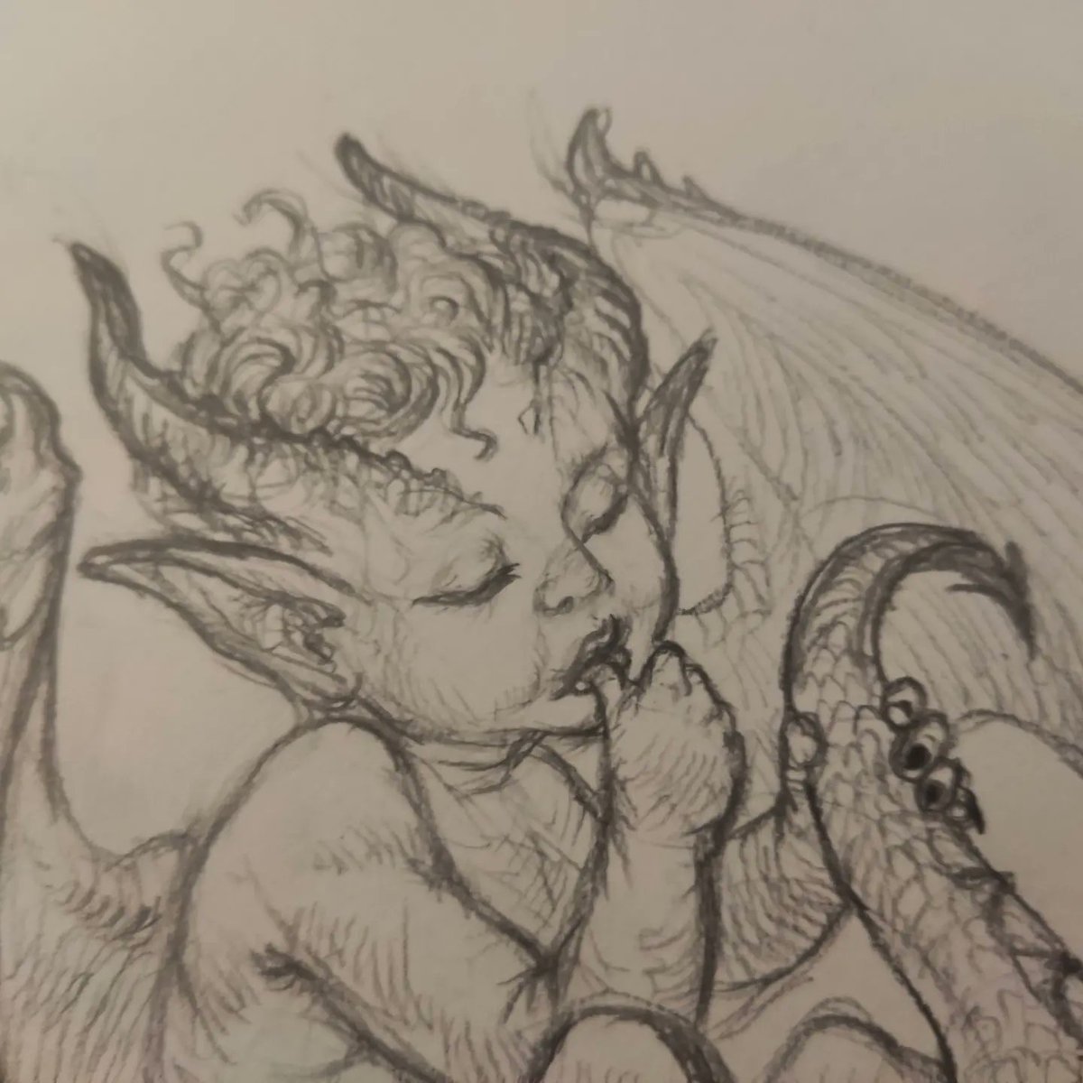 disegno personale in onore di mio figlio :) un piccolo drago in tutto e per tutto ❤️

finalmente finto e pronto per lo step successivo! ;) 

#tattoos #michelegiorgi #michelegiorgiart #drawing #sketches #littledragon #artistsoninstagram #fantasyart #2dart #sketchbook