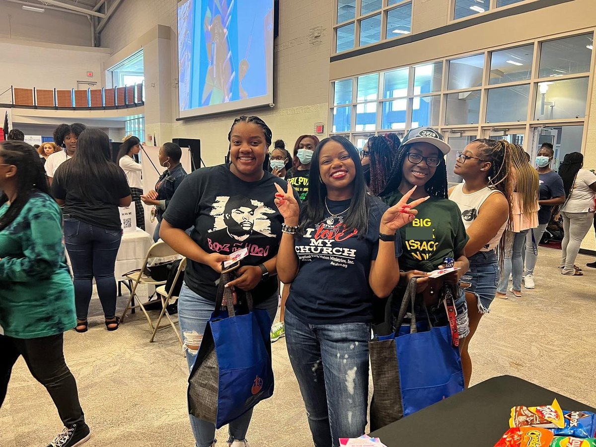 efvm_hq's tweet photo. #EFVMGivesBack We enjoyed connecting with the students at @AlbanyStateUniv during the #GoodLifeExpo! We look forward to continuing building a relationship through outreach, support, and exhibiting the love of Christ! #EFVM #ASU #BackToSchool https://t.co/SHZYGOeYIu