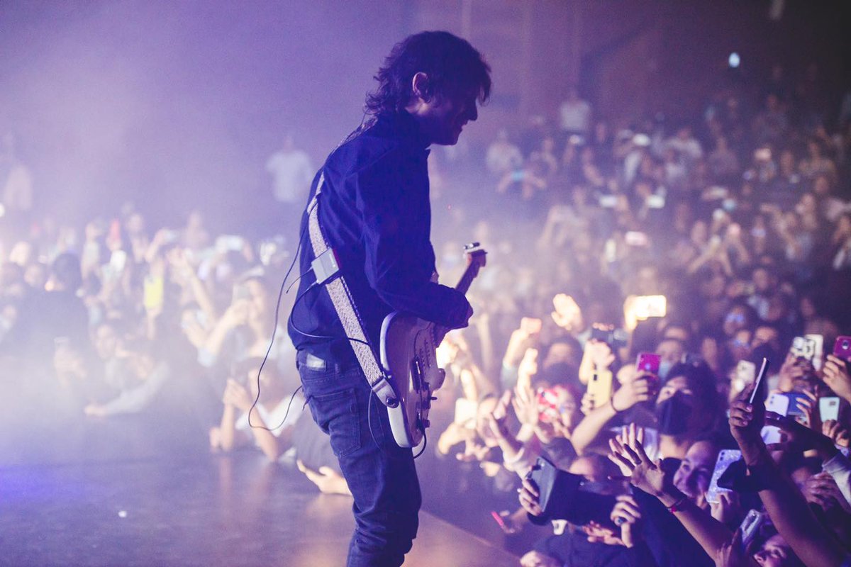 Para el jueves primero de septiembre los teloneros encargados de abrirle serán la banda <a href="/celestbandmx/">Celest</a>   y para el dos, <a href="/Valsian/">Valsian</a> .

¿Qué canción no puede faltar en su setlist?