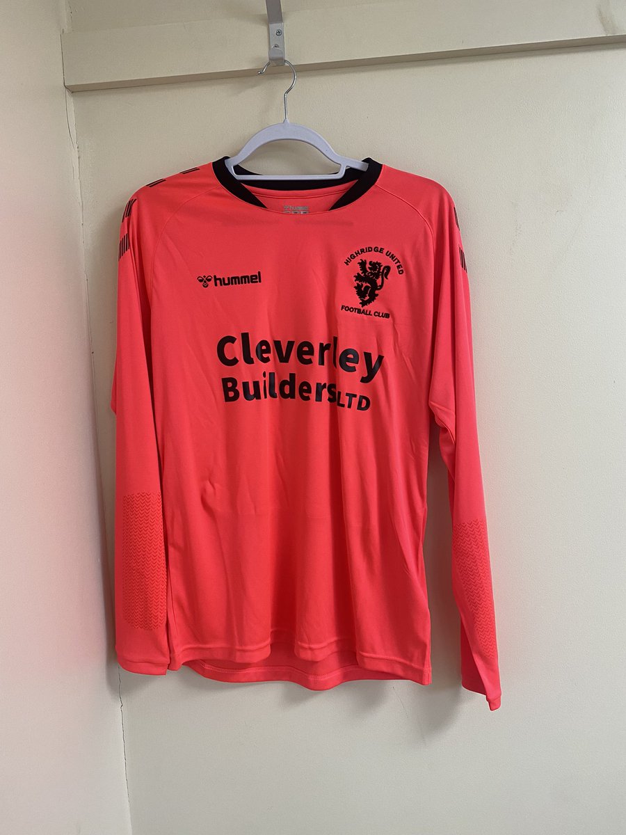 Highridgefc's tweet photo. Our new home kit sponsored by @cleverleybuild ready for our season opener this coming Saturday! 

Massive thank you to Gary and his team for the sponsor in these difficult times, we wouldn’t be able to have these amazing things without people like yourselves 👏🏼

#UTR 🔴⚫️ https://t.co/fkL3g50QfV