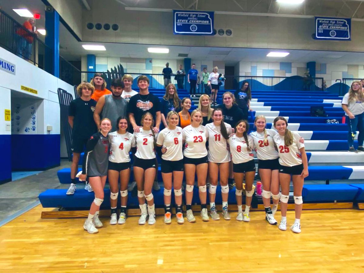 It’s GAME DAY!! Come watch us play at home at 5:00 and 7:00! 

We LOVE our fans and are so thankful for what they do for this program!