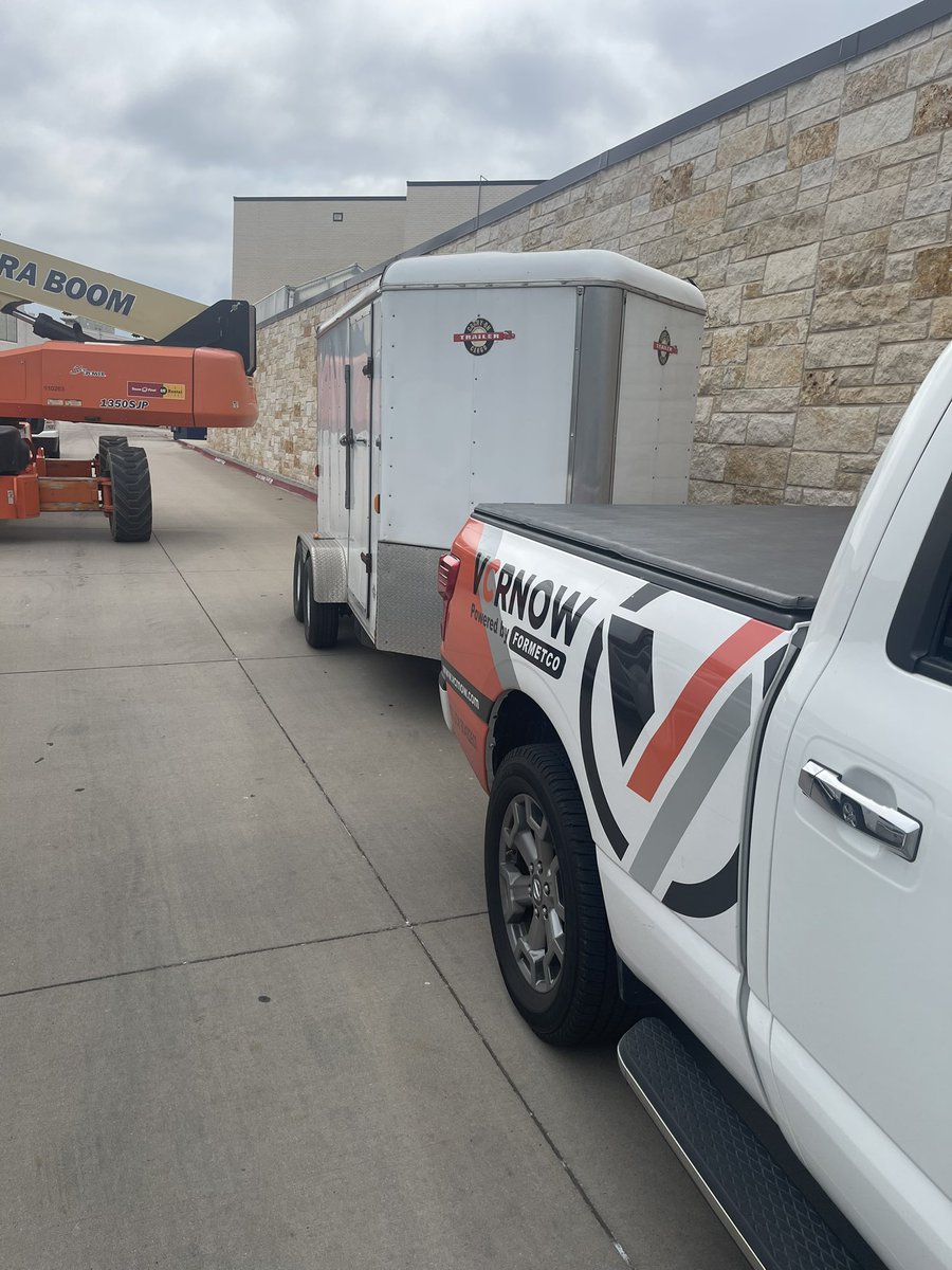 jakebelshe's tweet photo. @VCRNOW finishing another audio system at @granburyisd @GHS_PIRATES @GHS_PirateFball @CoachZschiesche We are proud to partner with this great district and program. Not only do we do LED but Audio and Visual as well!🔥🔥VCRNOW delivers #TheTotalExperience https://t.co/PSXnkap8oV