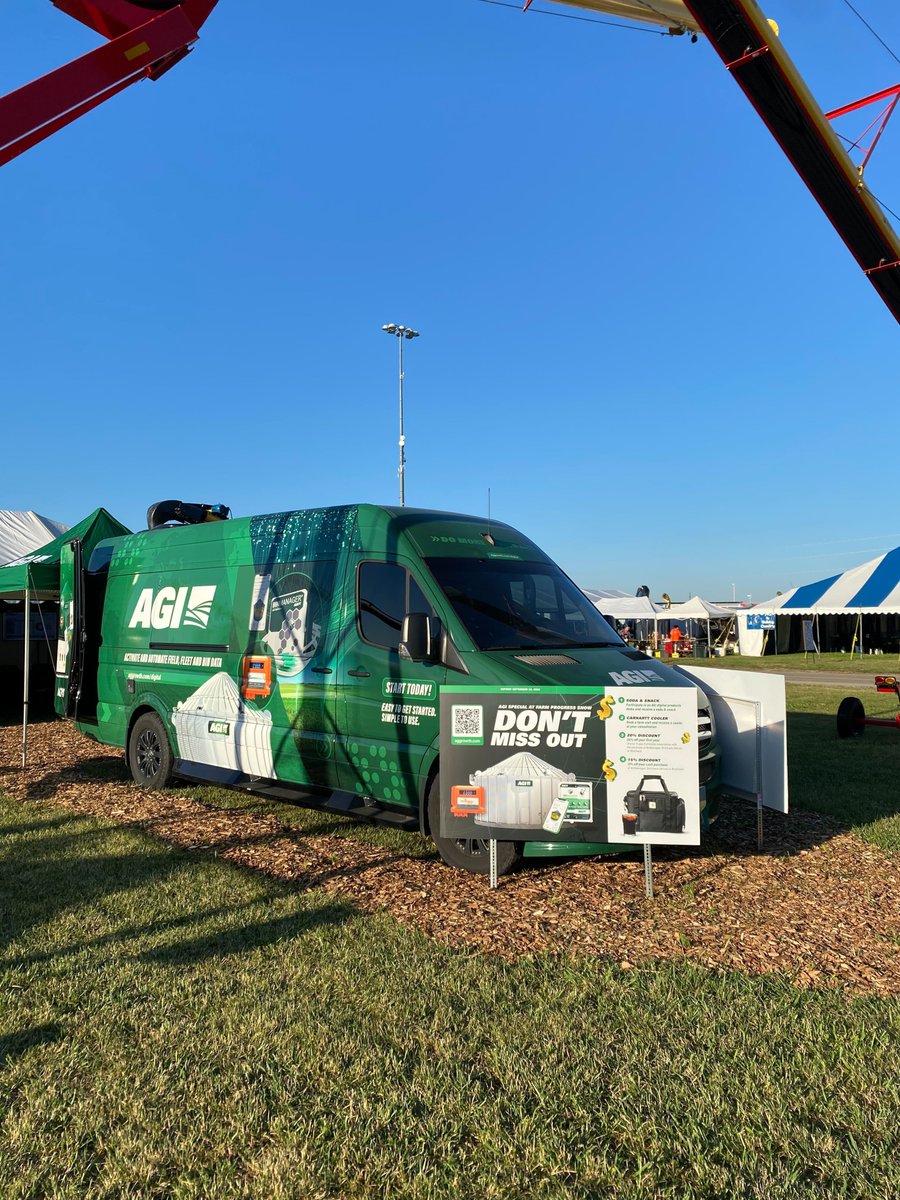 AgGrowthIntl's tweet photo. Day one of @FPShow is underway. We can’t wait to meet with you and show you how our full systems solutions can help you streamline your farm. 
#FPS22 #AGIatFPS https://t.co/GxrjR4TMF1