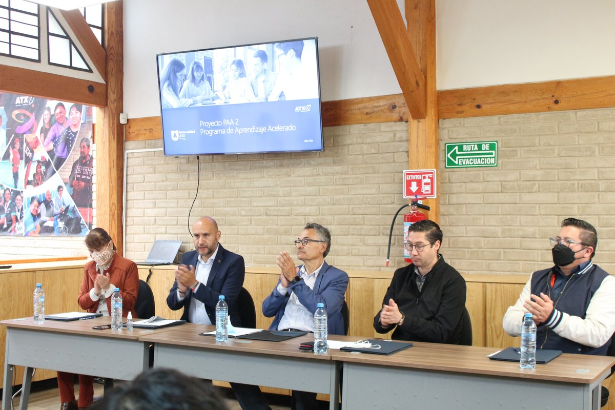 atxbusiness's tweet photo. En #ATXbs seguimos impulsando el Programa de Formación Dual a nivel licenciatura. Ya se realizo la apertura del segundo grupo de jóvenes universitarios de distintas carreras y universidades que estarán bajo el Programa de Aprendizaje Acelerado. https://t.co/psAAf0wjAi