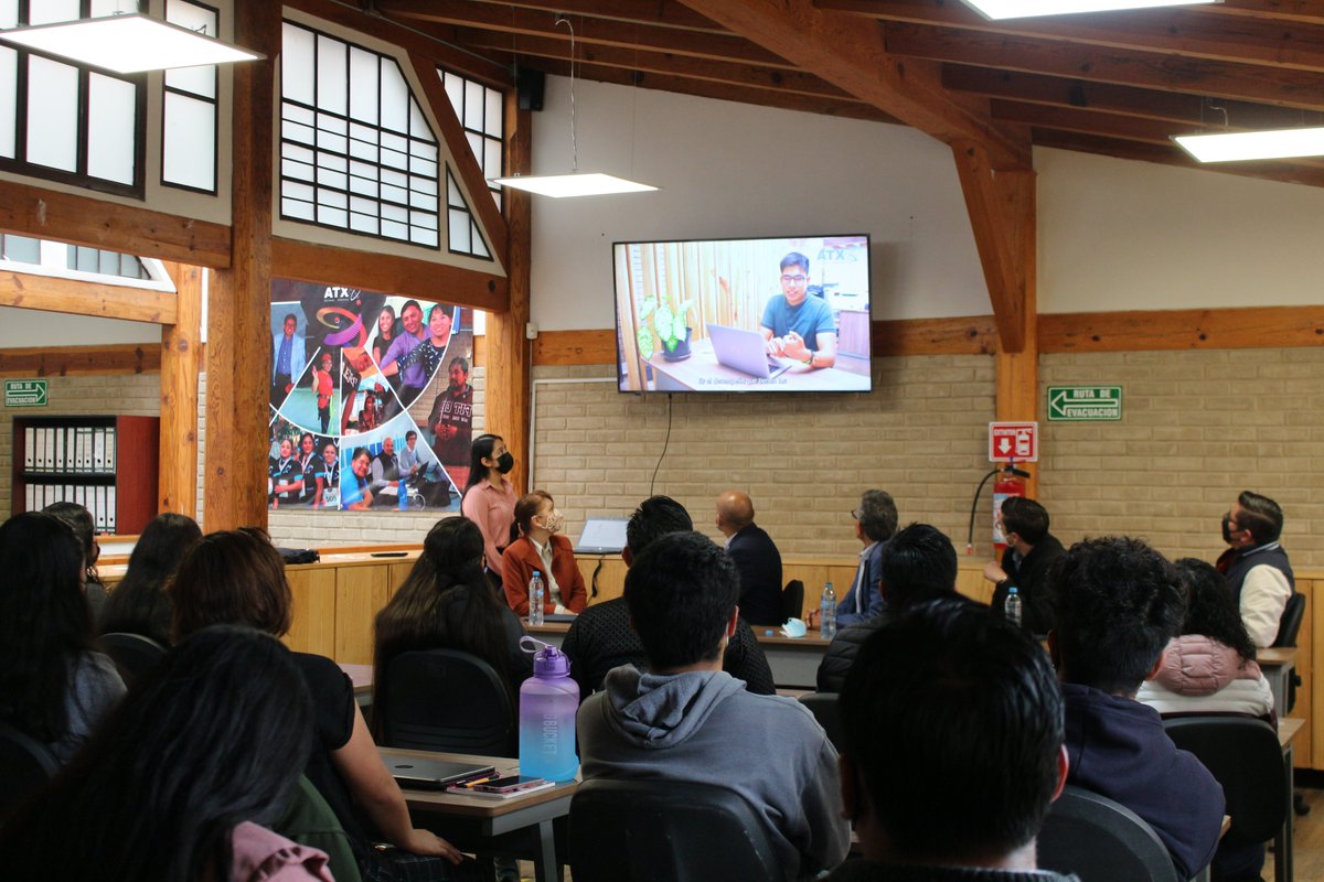 atxbusiness's tweet photo. En #ATXbs seguimos impulsando el Programa de Formación Dual a nivel licenciatura. Ya se realizo la apertura del segundo grupo de jóvenes universitarios de distintas carreras y universidades que estarán bajo el Programa de Aprendizaje Acelerado. https://t.co/psAAf0wjAi