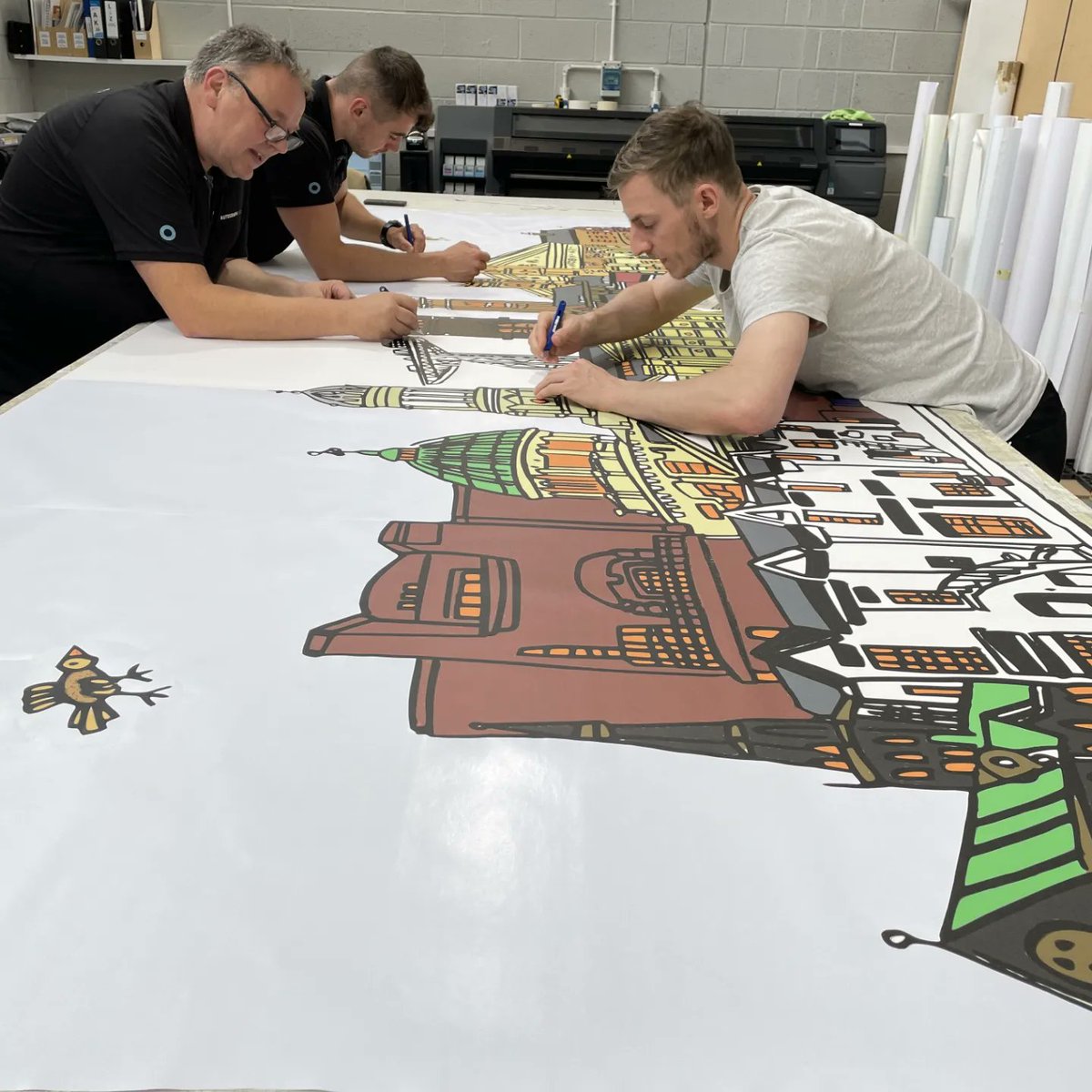 adrianmcmurchie's tweet photo. Live action hand cutting of the wall vinyl for the social area of the new @bbcstudioworks Kelvinhall. Thanks to Fiona at Autograph Signs & Jim Hamilton (as usual) @GravenHQ for sorting this so quickly #adrianmcmurchie #theglasgowillustrator #bbcstudioworks #Kelvinhall #glasgow https://t.co/zHcHrd2eLY