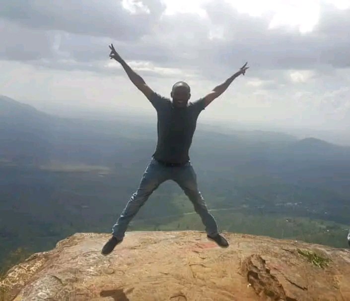 dezimbatz's tweet photo. #usambara #tanga #tanzania https://t.co/8cGtlrue5z