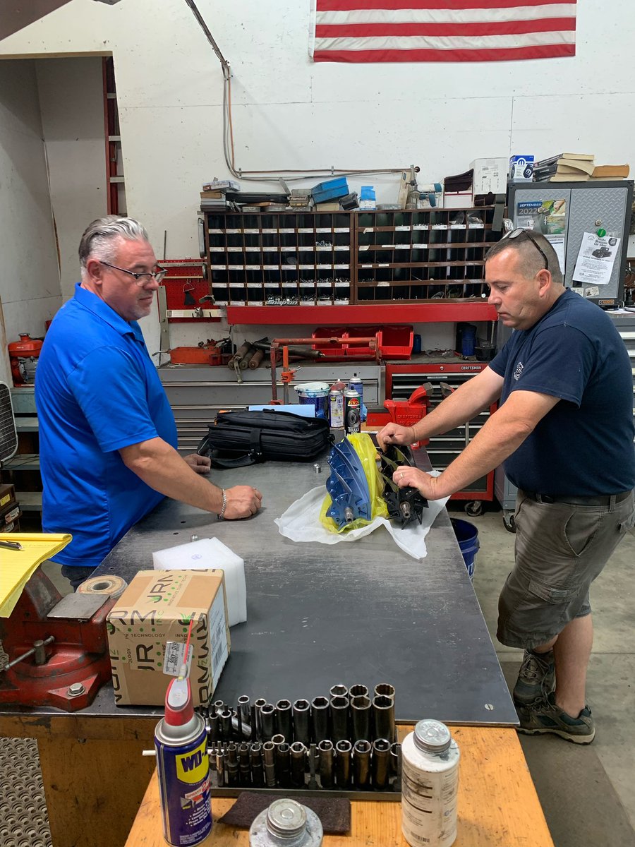 JRMTurfProducts's tweet photo. It’s been a painstaking process…but a lot of hard work &amp; great support with feedback from our highly-valued customers, JRM engineers and salesman, we are perfecting the JRM line of INFINITY®️reels. #QualityMatters #DAY1 #VTtrip #JRMreels https://t.co/ghLqx7pdLa