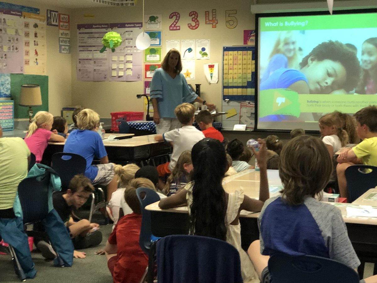 callahanclass's tweet photo. Thank you Mrs. Wischmeyer for our program on anti-bullying!! @LeeWischmeyer @WoodbrookCCS @ https://t.co/R1ZXh9UKDS