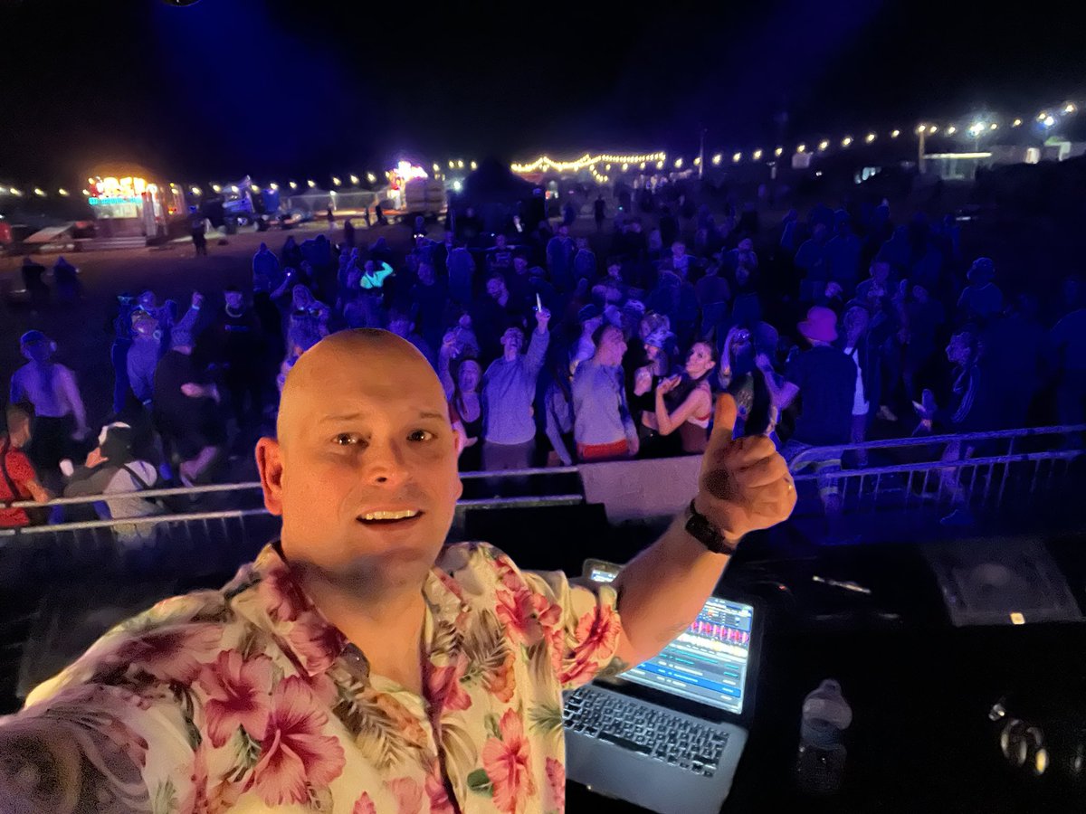 Back behind the decks at Into the fields festival on Sunday night. Need to do this more often!
