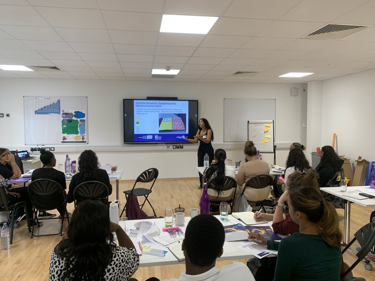 EnfieldCASS's tweet photo. Our trainers @Cigdem_Alkan_ &amp; @AlgulJenkins delivering Colourful Semantics training today at @1DegreeAcademy #enfieldchools #SLCN #DLD #ECASS #BetterCommunicationForAll https://t.co/i9XGvl97no