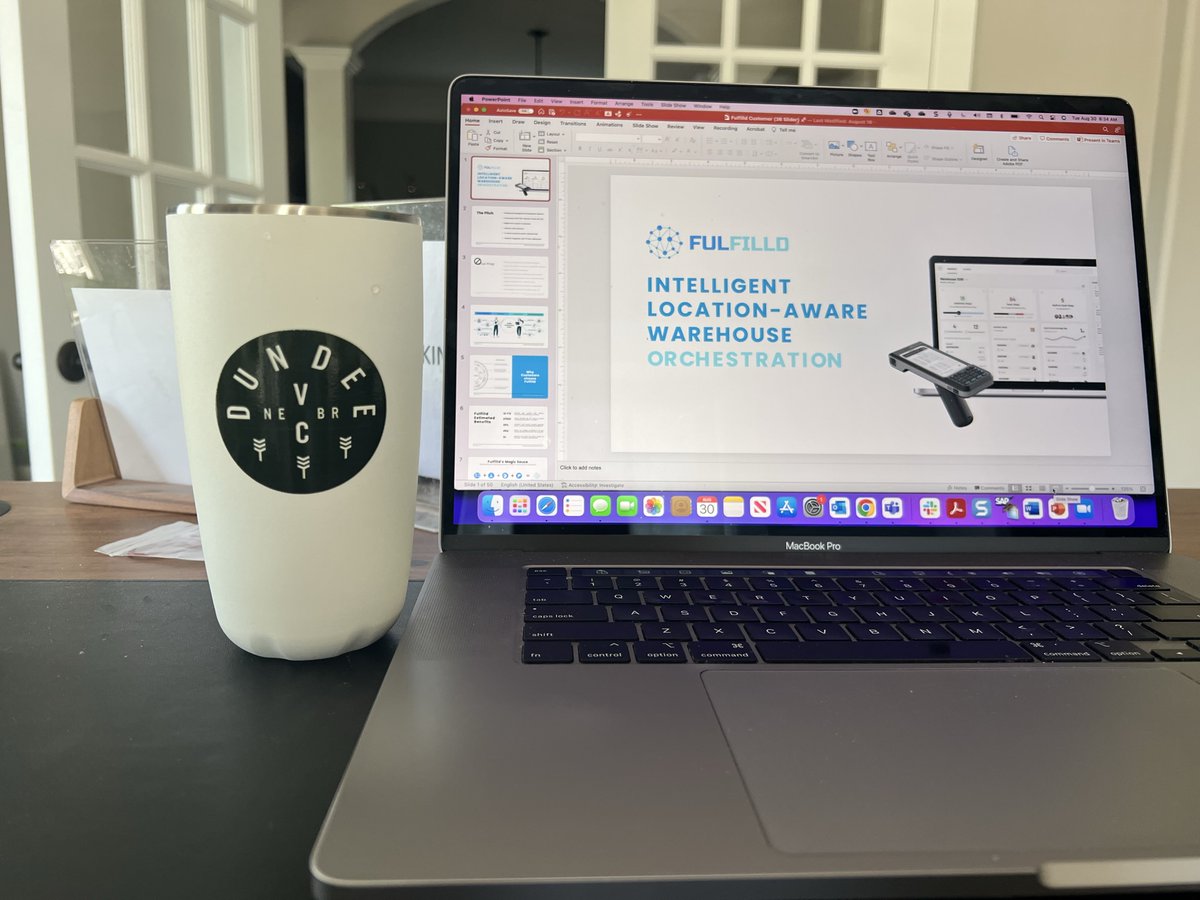 michaelpytel's tweet photo. 🙏for the swag! Love having @dundeevc team as part of the @Fulfilld family! #teamawesome https://t.co/0XJgGiSfgi