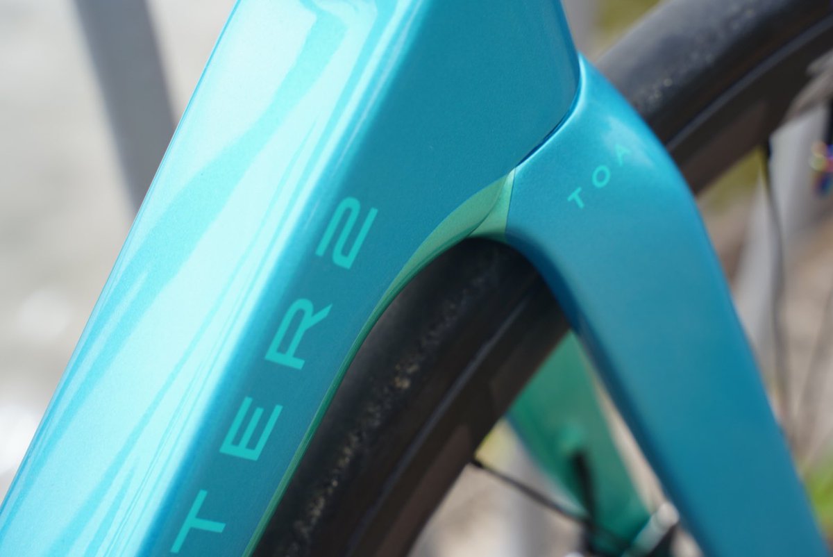 v_x_r_s's tweet photo. かっこいいね… #CHAPTER2BIKES #CHAPTER2TOA #TOA #CHAPTER2BIKESJAPAN #SUPACAZ https://t.co/HfdGS4wjrz