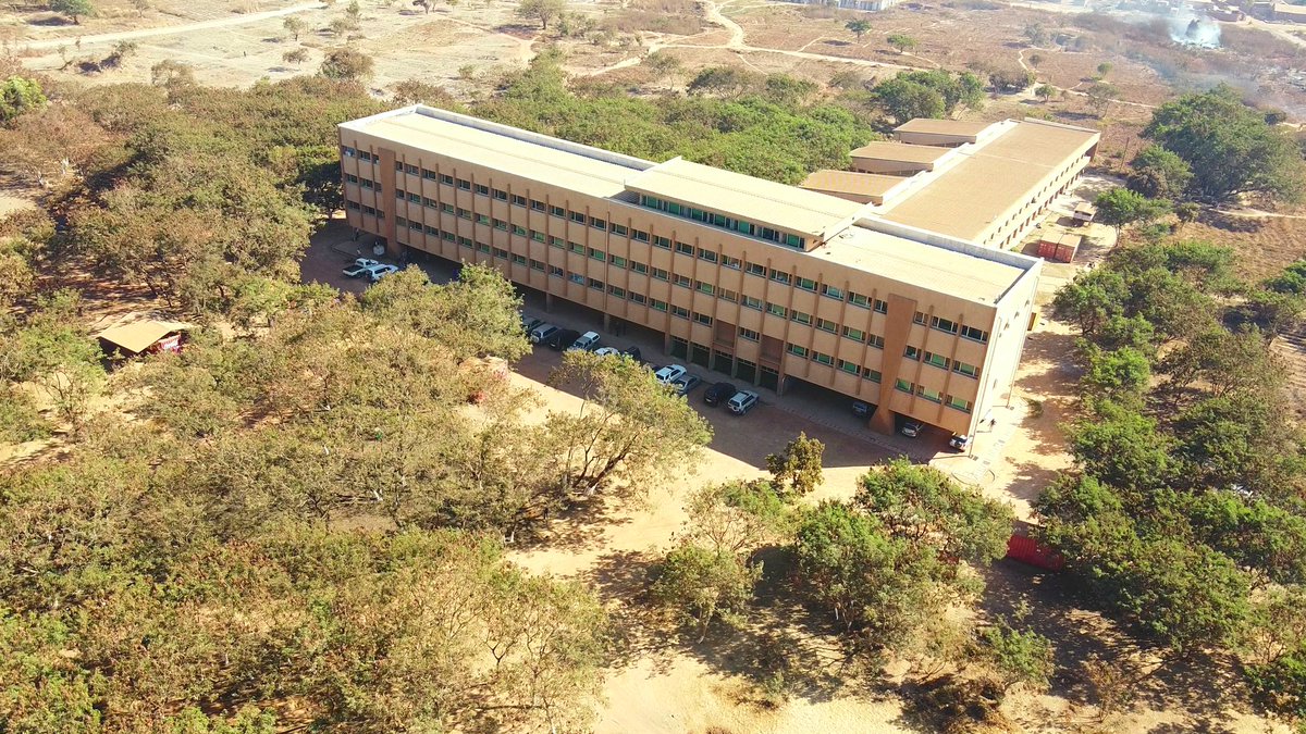 polytechUnilu's tweet photo. Welcome to the official account of Polytech Unilu! @polytechUnilu
Find out everything about your faculty in real time.
We reserve you even more professionalism, excellence and expertise.
Kanda Ntumba Jean-Marie
The Dean
@uniluofficiel https://t.co/VWtWla0f4w