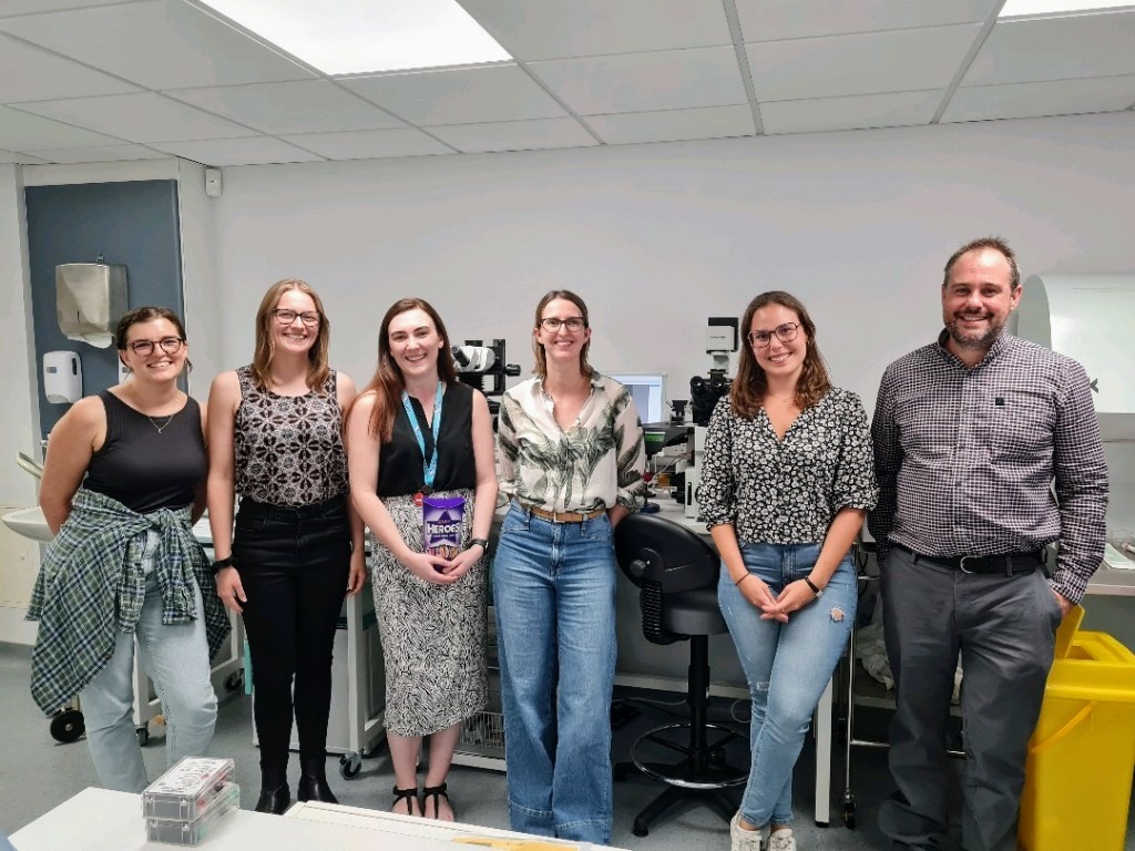 lydiafirminger's tweet photo. Had a great day ICSI training @Care_Fertility's training lab in Manchester today! 🥚🪡😀 https://t.co/POvNgQKlCc