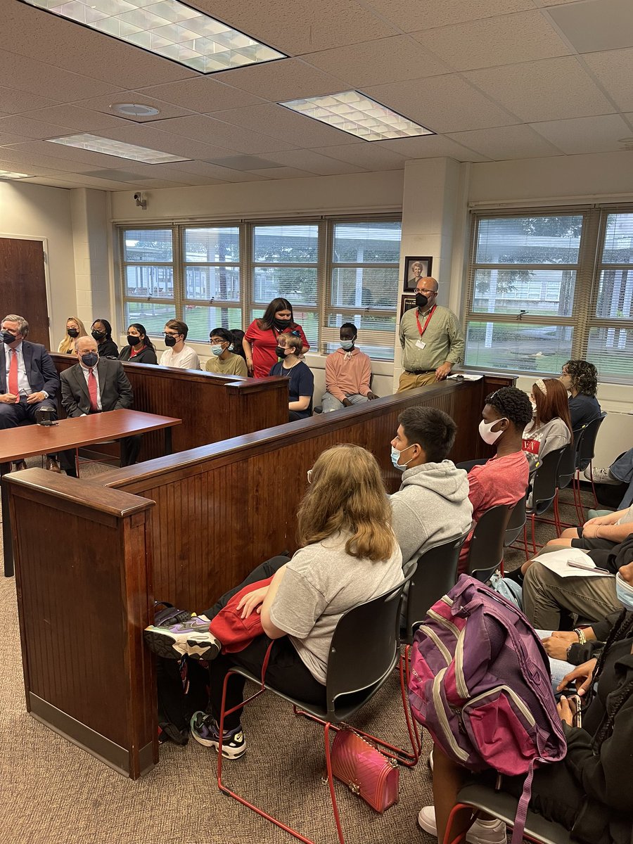 Seneca High School (@seneca_high) on Twitter photo Big day at Seneca today as circuit court judges from the 6th district came out to talk to our pre-law scholars. If you want to be the best, you need to learn from the best. The best is at Seneca! #senecasoars <a href="/JCPSHighEA_AofL/">Kim Morales</a> <a href="/EWirtzberger/">Emily Wirtzberger</a> <a href="/AcademiesofLou/">AcademiesofLou</a> Big day at Seneca today as circuit court judges from the 6th district came out to talk to our pre-law scholars. If you want to be the best, you need to learn from the best. The best is at Seneca! #senecasoars <a href="/JCPSHighEA_AofL/">Kim Morales</a> <a href="/EWirtzberger/">Emily Wirtzberger</a> <a href="/AcademiesofLou/">AcademiesofLou</a>