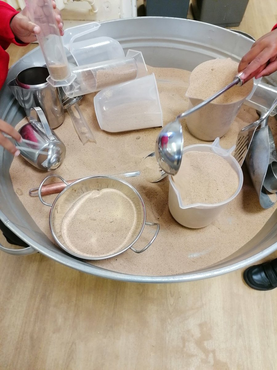 An amazing first day with my new class! We have been busy building, exploring and getting to know each other and our classroom rules. The children were so excited to see their new space, and settled in fantastically! Can't wait for tomorrow!